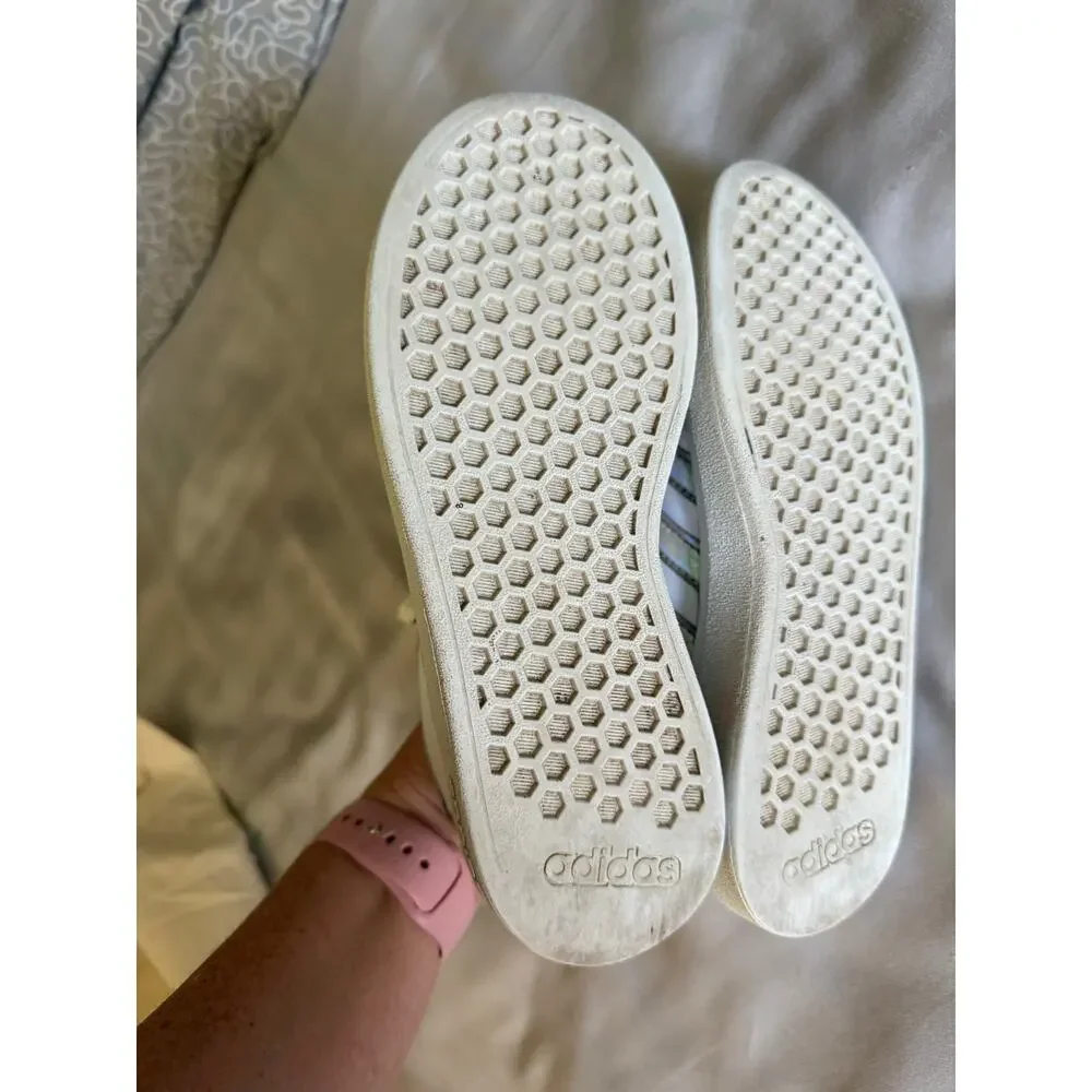 adidas please see